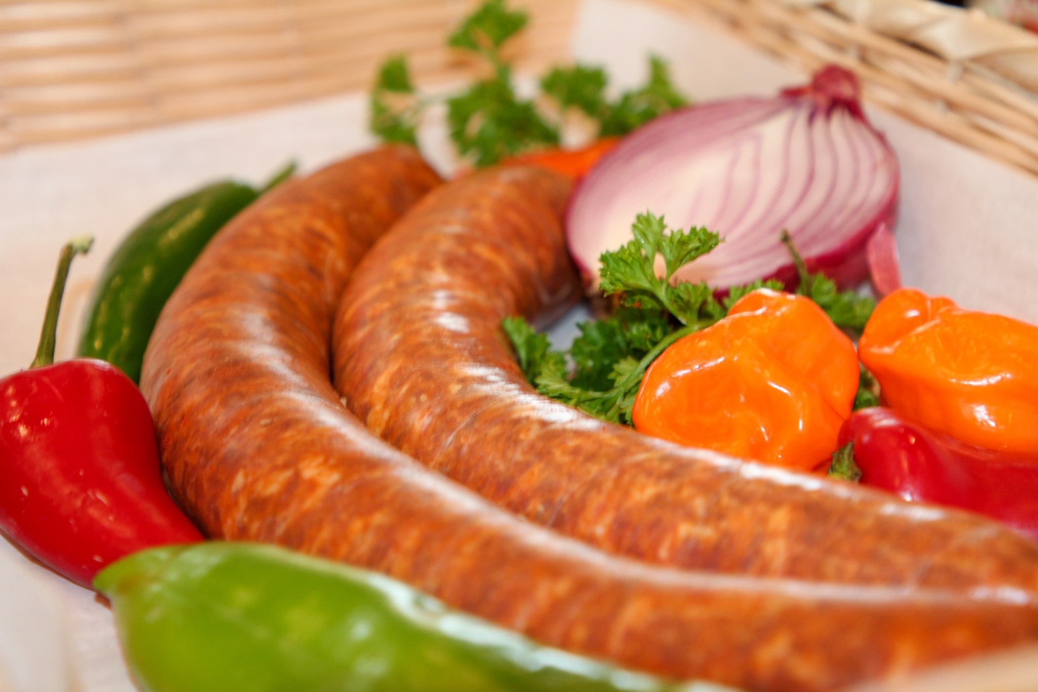 Ungarsk pølse med paprika og løk